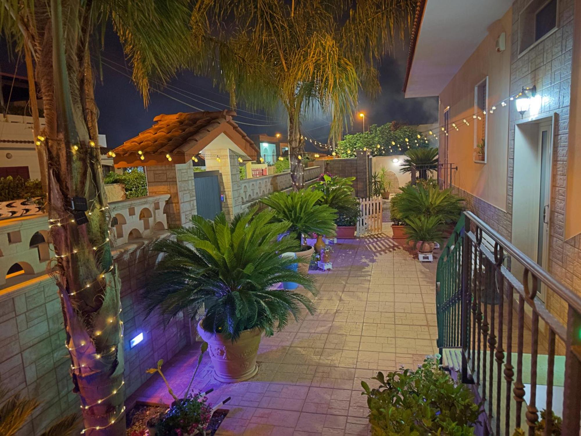 B&B Afrodite Leporano Bagian luar foto